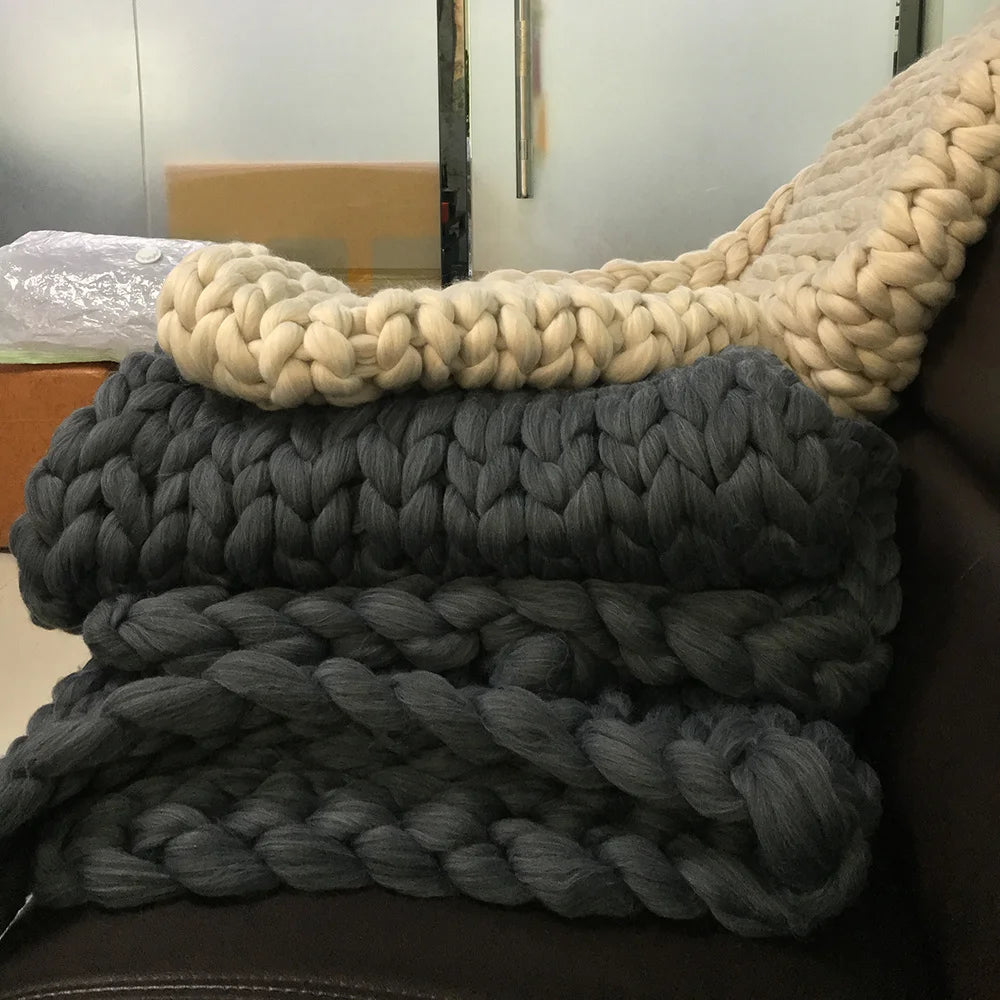 Dropshipping Merino Wool Chunky Knitted Blanket Winter Thick Yarn Bulky Knitting Blankets Handmade Large Big Sofa Bed Blanket